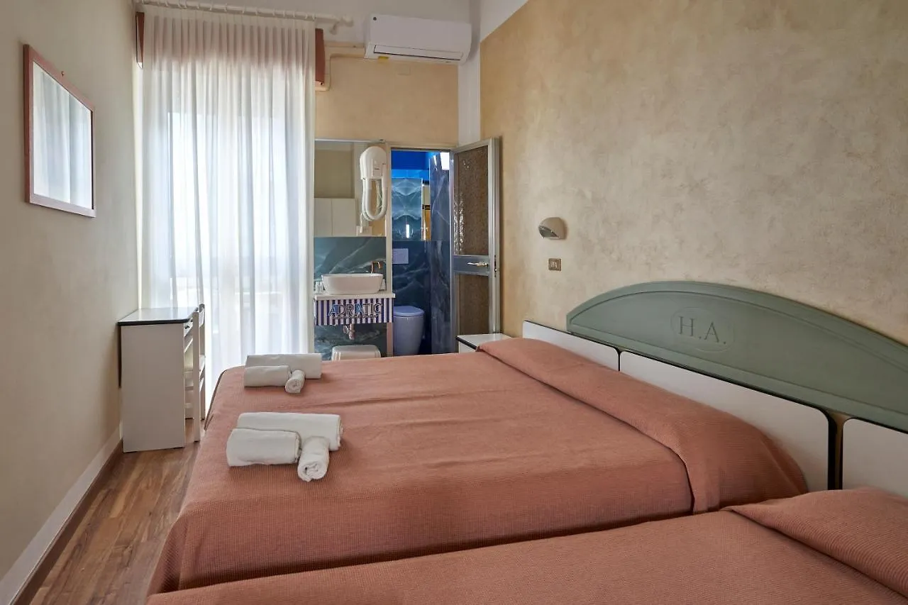Hotel Adriatica Sul Mare 리미니 이탈리아