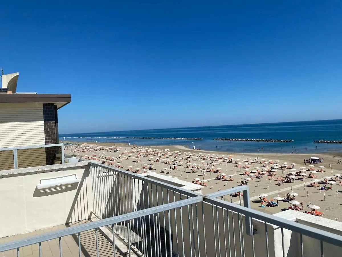 Hotel Adriatica Sul Mare Rimini