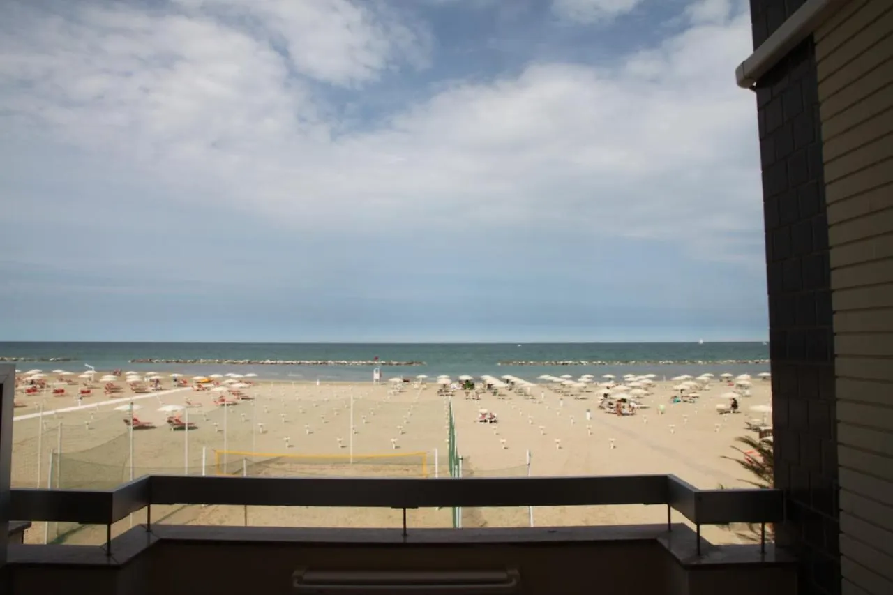 ***  Hotel Adriatica Sul Mare Rimini Olaszország